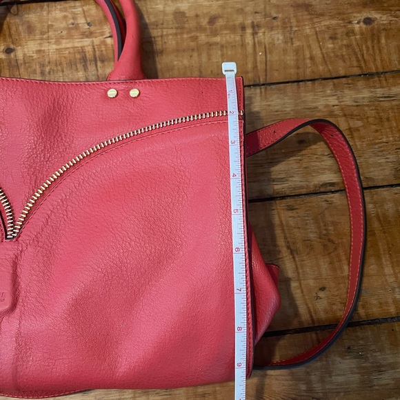 Aimee Kestenberg Gorgeous Coral Leather Handbag - Picture 7 of 11